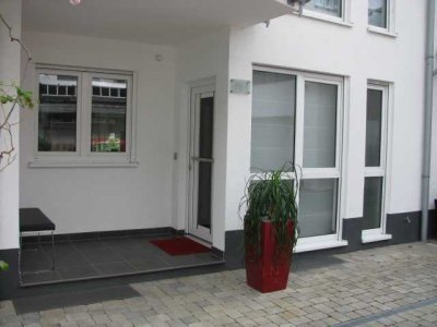 Hochwertig ausgestattetes Einfamilien-Stadthaus (Reihenhaus) in der südlichen Vorstadt von Koblenz
