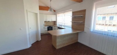 Freundliche und neuwertige 2-Raum-Loft-Wohnung mit gehobener Innenausstattung in Niedernberg