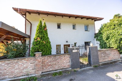 Traumlage Ölberg - Herrliche Aussicht in Toplage - EFH mit Pool und Potential
