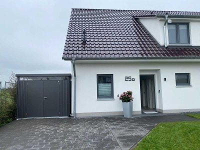 Doppelhaushälfte in außergewöhnlicher Lage