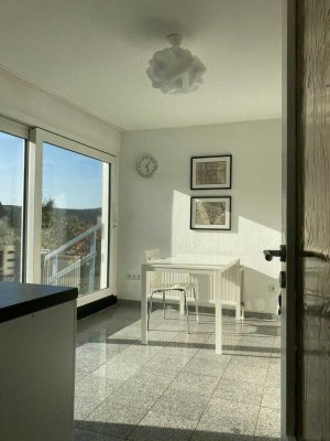Stilvoll möblierte 2-Zimmer-Erdgeschosswohnung mit Terrasse und Garten in Attendorn – ab 25.06.2025