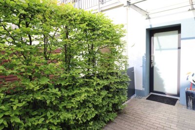 Exklusive, ruhige 2-Zimmer-Maisonette-Wohnung mit EBK in Köln Neustadt-Süd