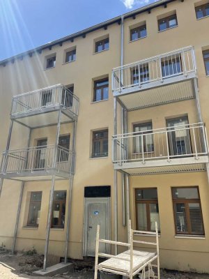 Sanierte Maisonettewohnung, EBK mit Balkon in der nördl. Innenstadt!