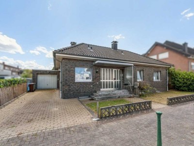 Charmanter Bungalow mit Ausbaupotenzial in ruhiger Sackgassenlage in Dormagen