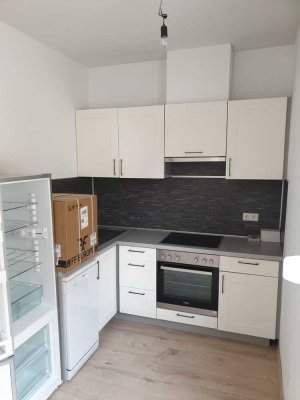 Hockenheim zentrale aber ruhige Lage, 2 Raum-Wohnung