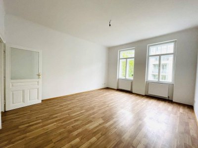 Wunderschöner Altbau - neu sanierte 2-Zimmer Wohnung - Kleingasse