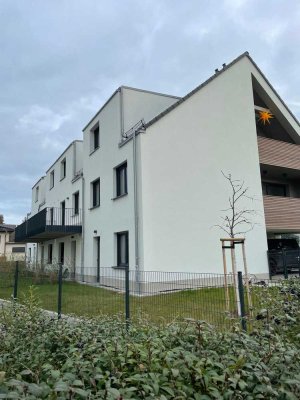 Familienfreindliche und energieeffiziente 4Raum Wohnung mit Balkon und Garten, u.v.m.