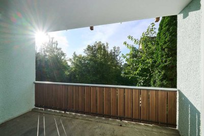 2-Zimmer-Wohnung in ruhiger Lage von Straubing – mit Balkon, Loggia und Tiefgaragenstellplatz