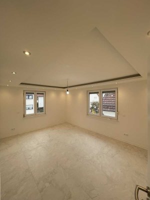 Moderne 4-Zimmer-Wohnung in Esslingen-Berkheim