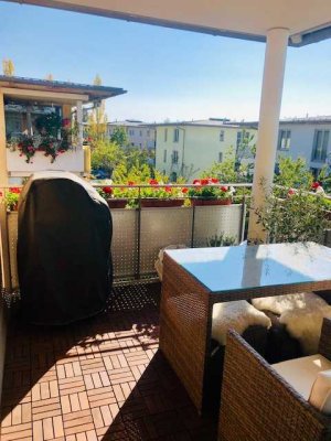 Obermenzing: Gepflegte 2-Zimmer-Wohnung mit Balkon