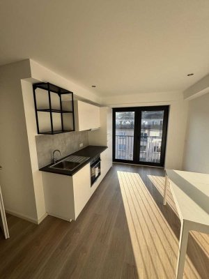 Erstbezug nach Kernsanierung Penthouse Wohnung mit Dachterrasse