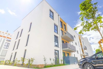 Lichtdurchflutete Eleganz: großzügige Erdgeschosswohnung mit Terrasse und moderner Einbauküche