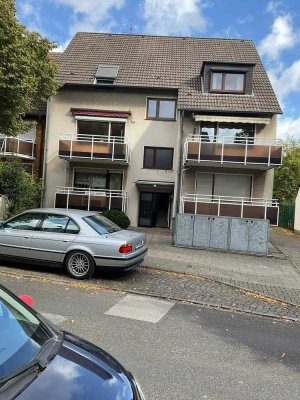 Schöne 3-Zimmer-Wohnung mit 2 Balkonen in Essen.            Keine Maklergebühren