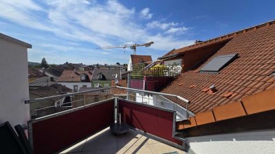 2 Zimmer mit Balkon und EBK in Stadtnähe