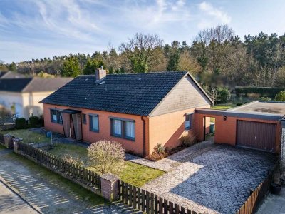HAACKE-Bungalow in ruhiger Wohnlage und großem Grundstück