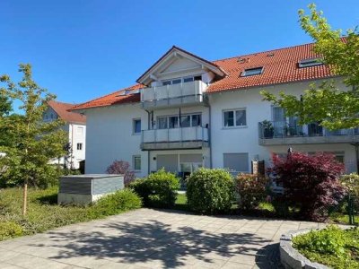 Stilvolle, neuwertige 3-Zimmer-Wohnung mit Balkon und Einbauküche in Wolfratshausen