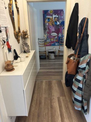 Geschmackvolle 3-Zimmer-Erdgeschosswohnung mit Terrase und EBK in Hannover