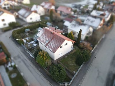Charmantes Einfamilienhaus in Kösching mit großem Grundstück & Wintergarten