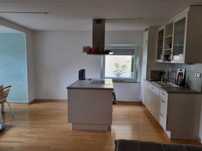 Schöne 2-Zimmer-Wohnung mit eigenem Garten und EBK in Koblenz-Metternich (Eulenhorst)
