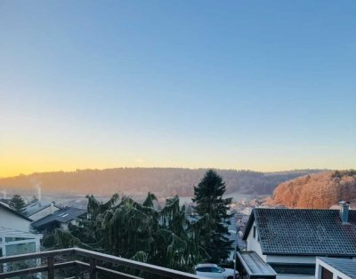 Stilvolle Hauptwohnung in einem 2 Familienhaus in einer exklusiven Lage von Aidlingen