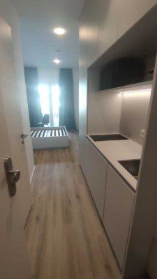Schickes, möbliertes Appartement mit Terrasse - nur für Studenten