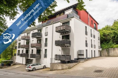 In direkter Nähe zur Stadt 
Passau-Grubweg: Alte Straße, 2-Zimmer-Wohnung mit Duschbad, Balkon und