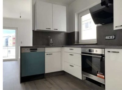 Exklusive 2-Raum-Wohnung mit EBK in Gießen inkl. Stellplatz im Herzen von Gießen