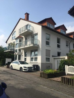 Doppelhaushälfte in Königstein im Taunus mit 3 ETW zu verkaufen