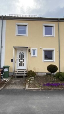 Günstiges, saniertes 4-Zimmer-Reihenhaus in Dinkelsbühl