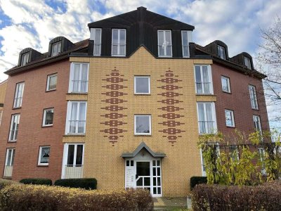 Lichtdurchflutete Maisonettewohnung mit Terrasse, 2 Bädern & Stellplatz