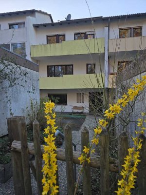 Familienfreundliches Reihenmittelhaus mit 6 Zimmern in Marburg-Wehrda von Privat