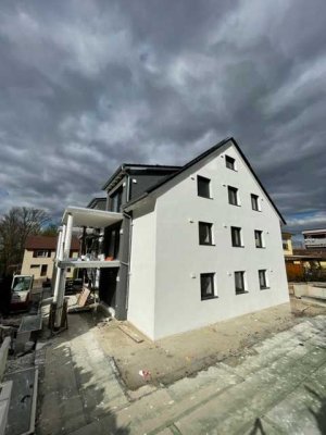 Geschmackvolle, möblierte 5,5-Raum-Maisonette-Wohnung mit lux. Innenausstattung mit EBK
