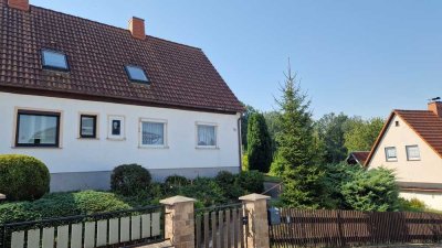 Doppelhaushälfte in Hohndorf in wunderschöner Lage