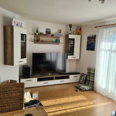 Helle 2-Zimmer-Wohnung mit 2 Balkone und eigenem Eingangsbereich in Simbach am Inn zu vermieten