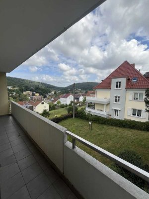 2 Zimmer Wohnung mit Balkon und Stellplatz zu verkaufen