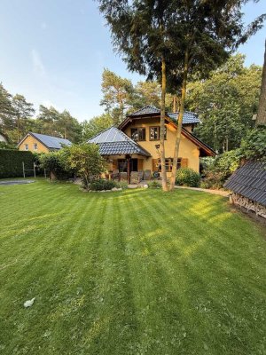 Exklusives Waldrandhaus in Seenähe