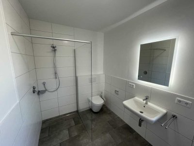 Neue, moderne 3 Zimmerwohnung inkl. Küche + Balkon - Heizung Luft-Wärmepumpe