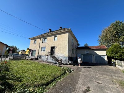Mehrfamilienhaus mit Garten und Garage in Ampflwang