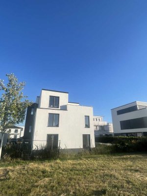 Exklusives Einfamilienhaus in Bestlage Bad Nauheim – Neubau 2025 mit Einliegerwohnung & Garten