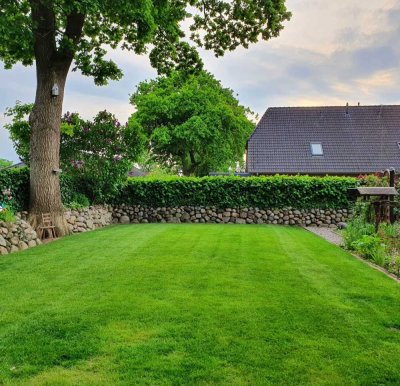 Sehr charmanter Bungalow in perfekter ruhiger Sackgassenlage