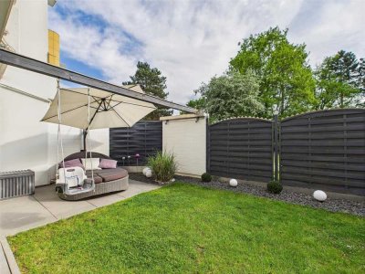 AUSCHIGES PLÄTZCHEN! TERRASSENWOHNUNG MIT GARTEN, EINBAUKÜCHE UND TIEFGARAGENSTELLPLATZ