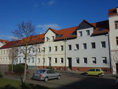 Schnuckelige Zweiraumwohnung, Einbauküche,  möbliert