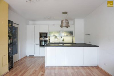SOMMERAKTION - TOP ANGEBOT - Barrierefreie und sympathische Wohnung mit Außenfläche und Weinbergblick