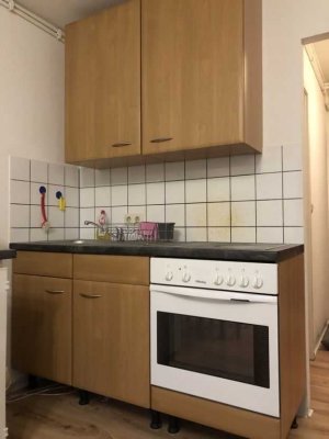 1-Zimmer Wohnung mit Aufzug und Garage in Mannheim-Neckarau