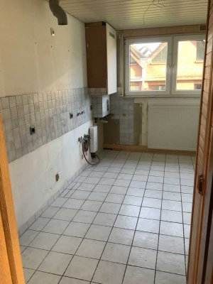 4-Zimmer-Wohnung in Leverkusen – Reuschenberger Straße 49