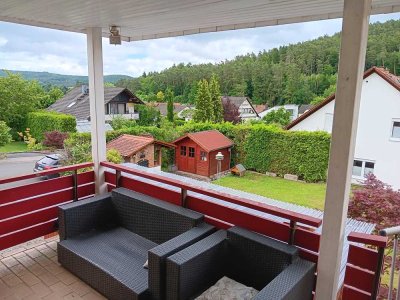 Spacious Family Home with Panoramic Views and Idyllic Garden