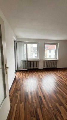 Gerichtsviertel/Renovierte/Ruhige 3-Zimmer Küche Bad Wohnung / Lützowstrasse 1