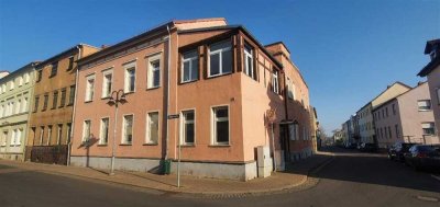 +++Sanierte 2 Raumwohnung mit Einbauküche+++