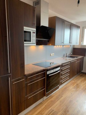 ***Reserviert*** geräumige 3-Zimmer Dachgeschosswohnung mit Ausblick