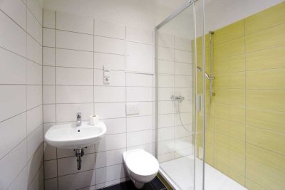 Schicke Seniorenwohnung mit moderner Großraumdusche